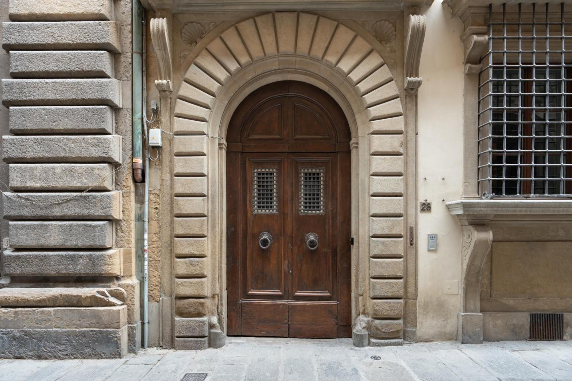 Bargello Penthouse Luxury Apartment In Florence By Palazzo Pazz Vitali Exterior photo
